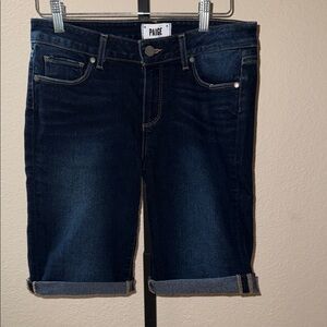 PAIGE Dark Blue Cropped Bermuda Jean Shorts Women’s Size 28